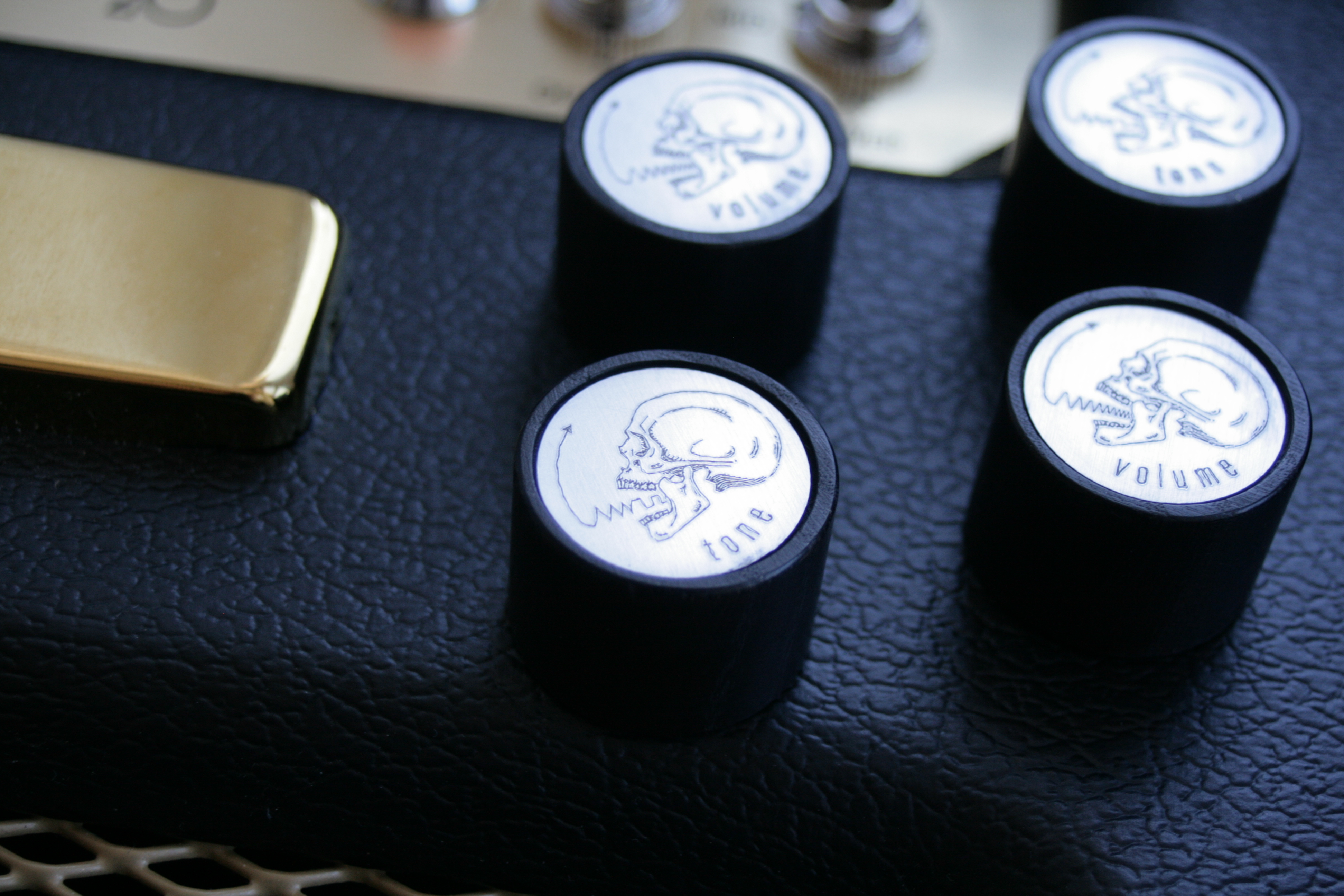 Skull top Control knobs